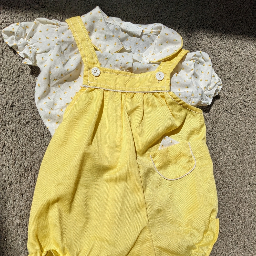 Baby *  Button Down Flower Shirt w/ Overalls * Yellow * Spring * Vintage